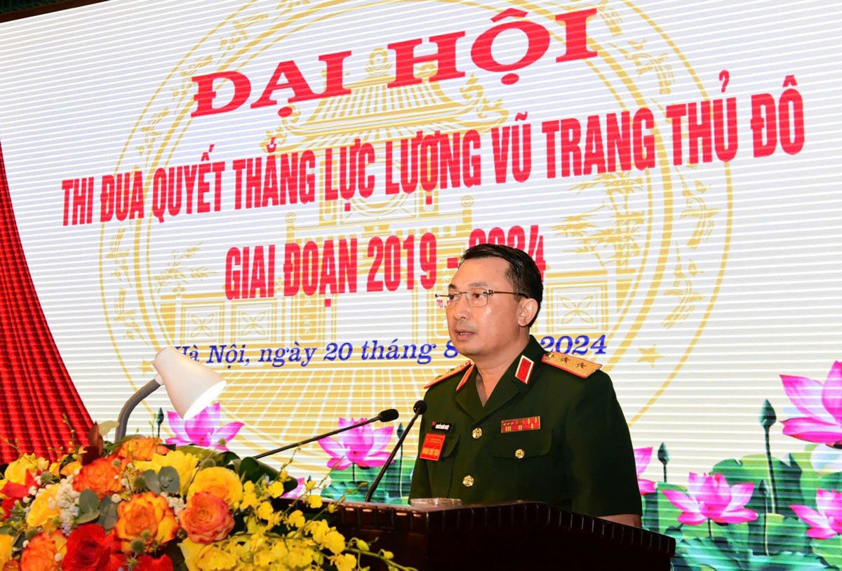 Bí thư Thành ủy Bùi Thị Minh Hoài dự Đại hội Thi đua Quyết thắng lực lượng vũ trang Thủ đô -0