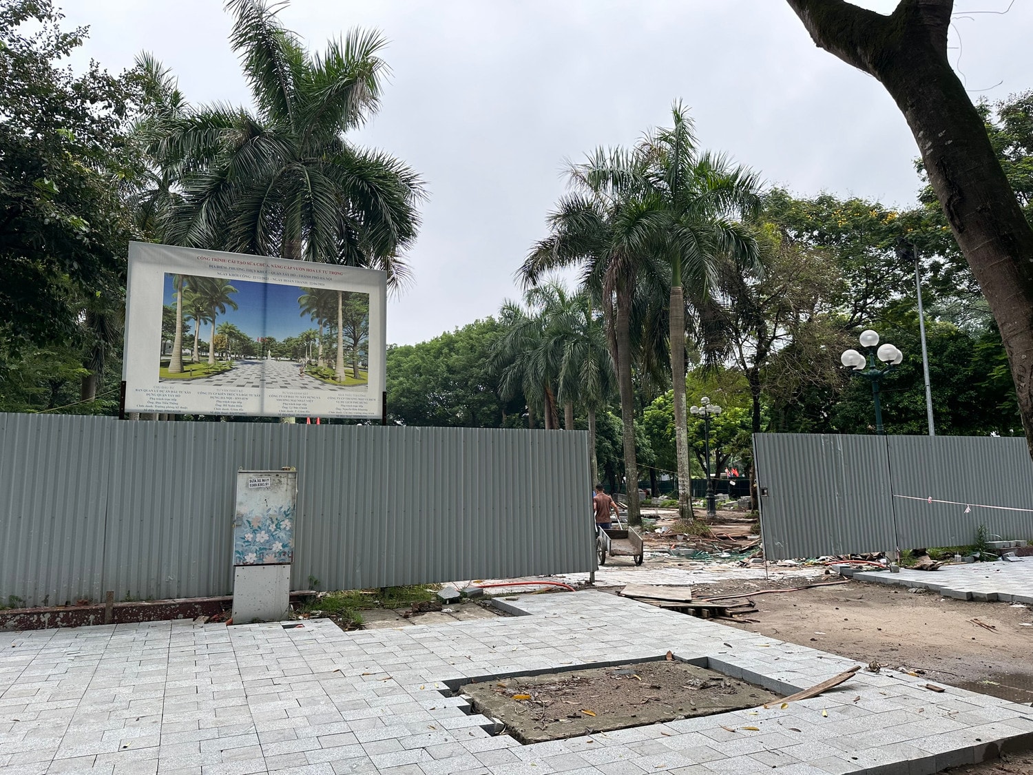 Gần 25 tỷ đồng cải tạo vườn hoa Lý Tự Trọng, giá trúng thầu tiết kiệm ngân sách thấp, chậm tiến độ so với kế hoạch -0