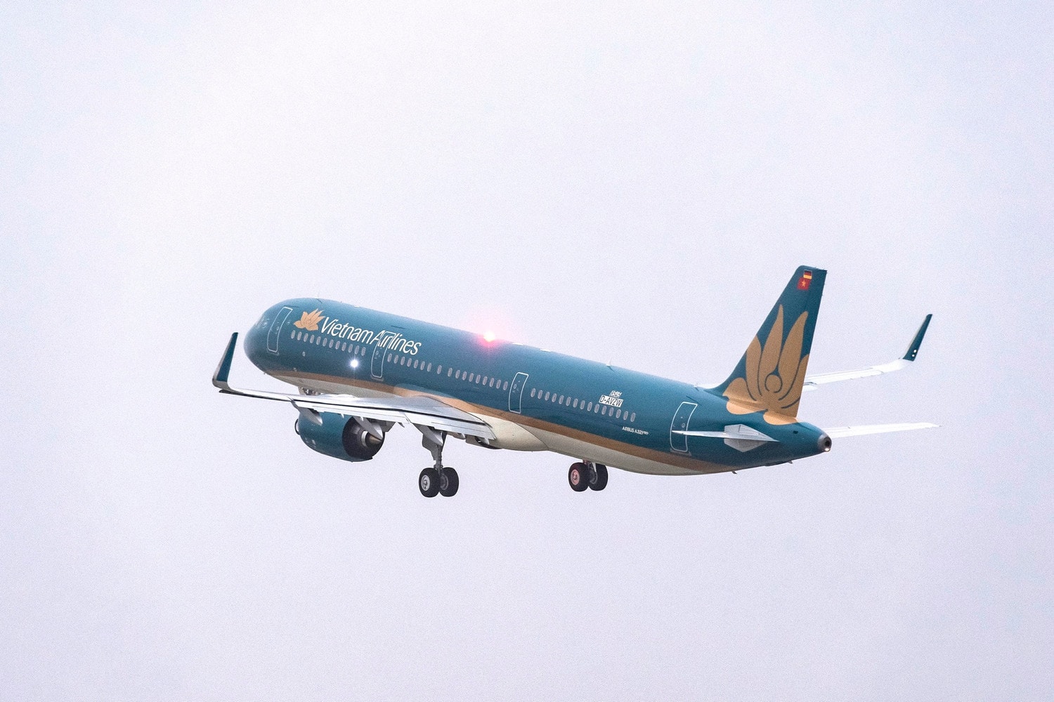 Chính thức mở bán đường bay thẳng Hà Nội – Phnom Penh, Vietnam Airlines triển khai nhiều ưu đãi hấp dẫn -0