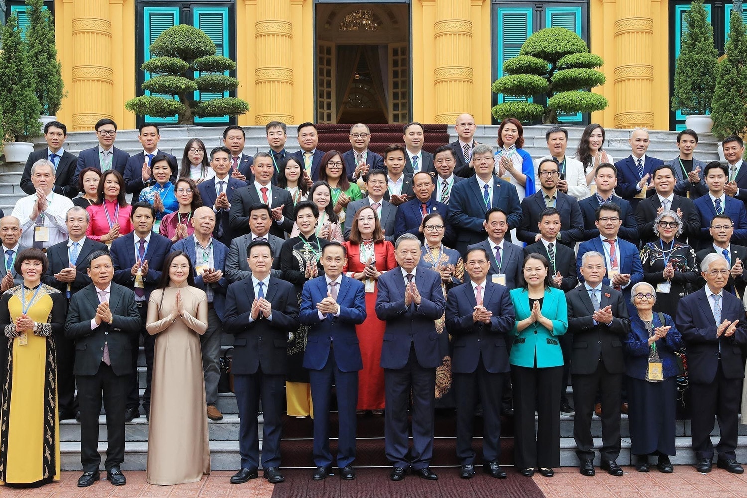 Tổng Bí thư, Chủ tịch nước kêu gọi kiều bào tiếp tục đóng góp cho đất nước -0