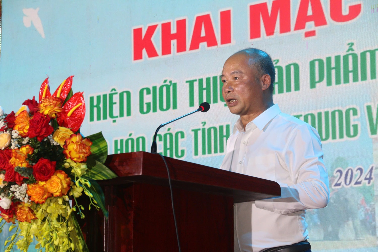 Hà Nội giới thiệu sản phẩm OCOP gắn với văn hóa các tỉnh miền Trung và Tây Nguyên -0