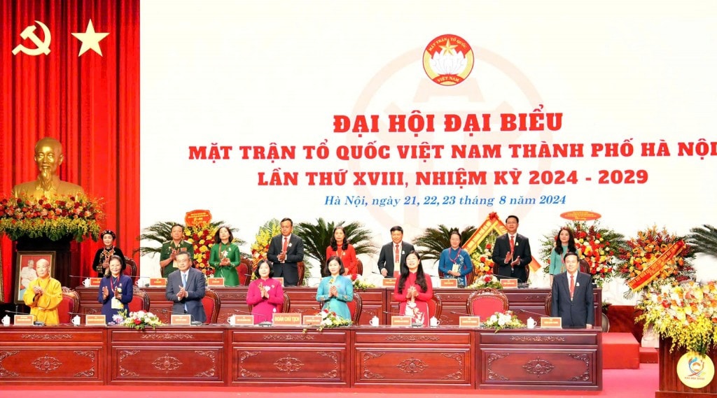 Khai mạc phiên trọng thể Đại hội đại biểu MTTQ Việt Nam thành phố Hà Nội lần thứ XVIII -0