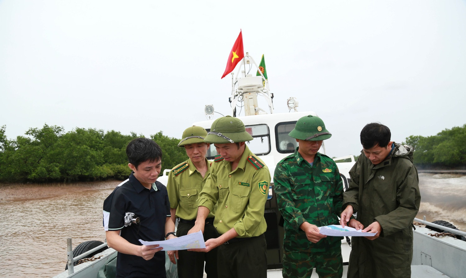 Cơ quan chức năng đi thực địa khu bảo tồn thiên nhiên đất ngập nước Tiền Hải Thái Bình công bố Quyết định Xác lập vị trí, ranh giới và diện tích Khu bảo tồn thiên nhiên đất ngập nước Tiền Hải -0