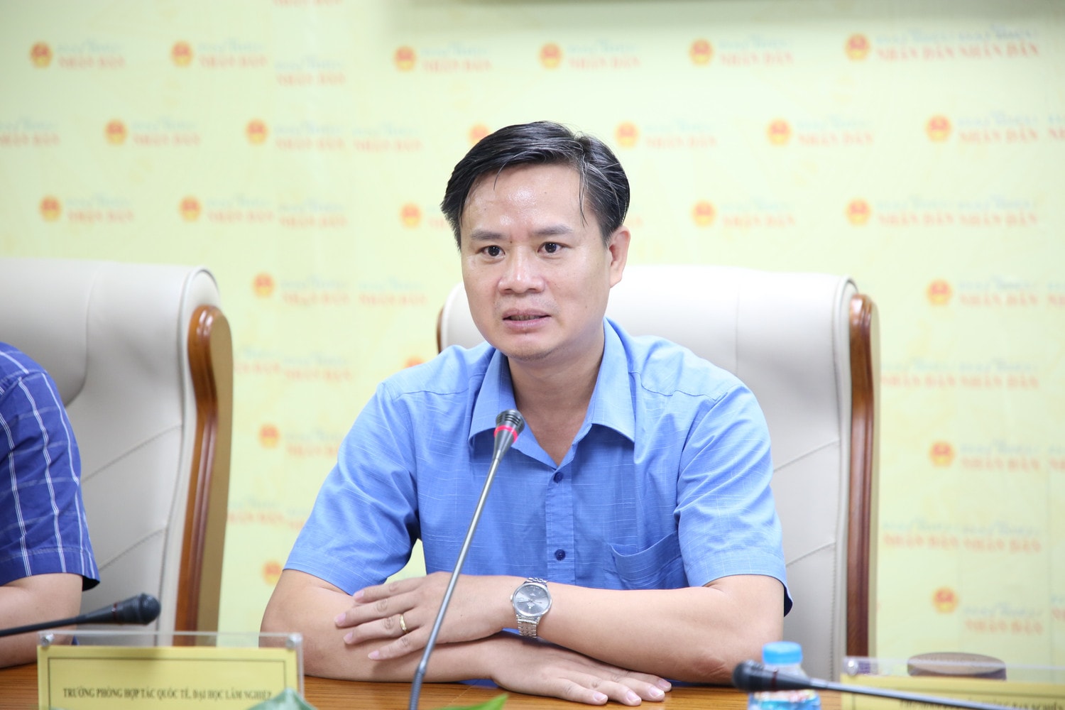 GS.TS Hoàng Văn Sâm, Trưởng phòng Hợp tác quốc tế, Trường Đại học Lâm nghiệp (Ảnh: Duy Thông) Nguồn nhân lực là thách thức lớn với Việt Nam khi tham gia thị trường tín chỉ carbon -0