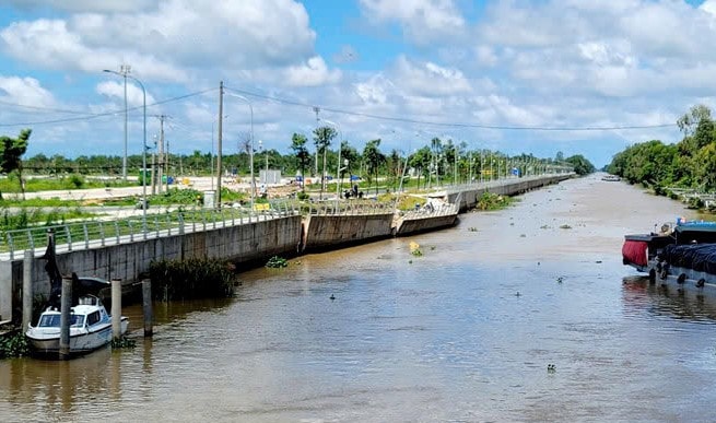 Bờ kè 80 tỷ đồng sạt lở sau 5 tháng đưa vào sử dụng
