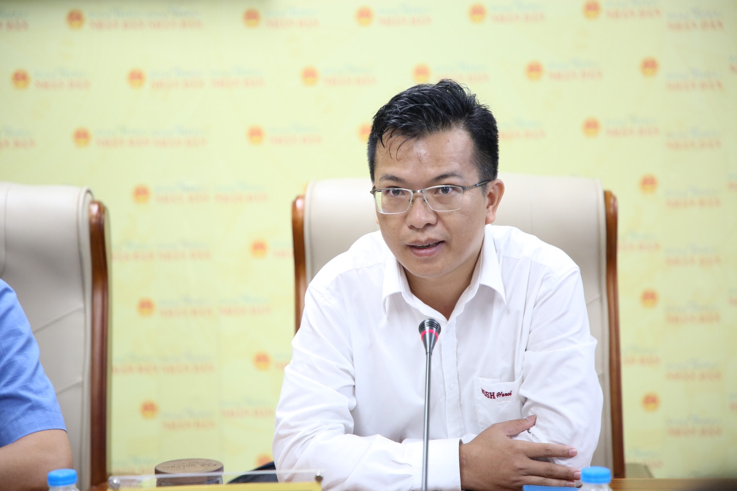 Phó Giám đốc Văn phòng Ban Nghiên cứu phát triển kinh tế tư nhân, thuộc Hội đồng Tư vấn cải cách thủ tục hành chính của Thủ tướng (Ban IV) Bùi Thanh Minh phát biểu tại tọa đàm. Ảnh: Duy Thông Chuyển đổi xanh giúp doanh nghiệp phát triển bền vững -0