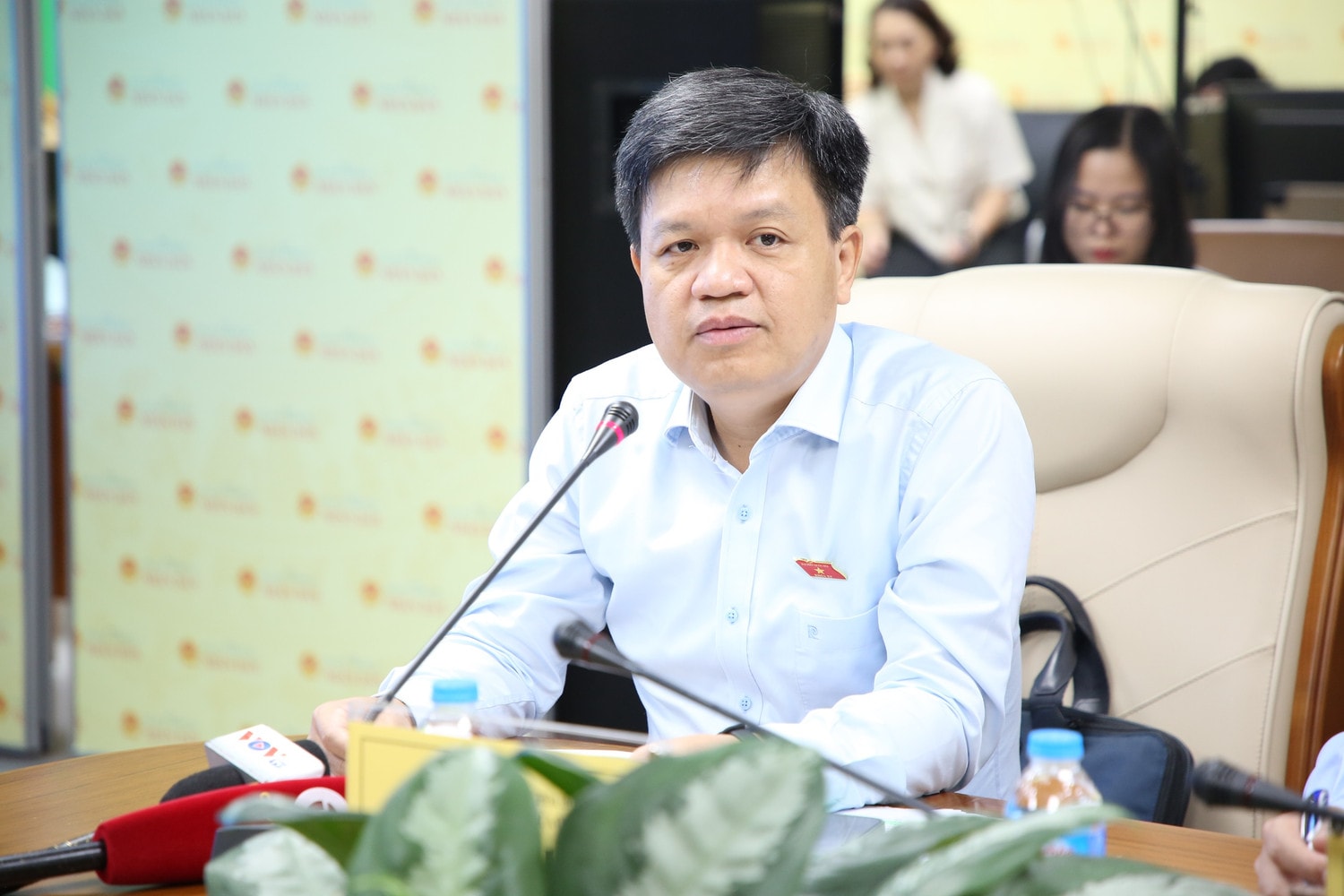 Phó Chủ nhiệm Ủy ban Khoa học, Công nghệ và Môi trường Tạ Đình Thi phát biểu tại tọa đàm "Thị trường tín chỉ carbon - đường đến Net Zero" do Báo Đại biểu Nhân dân tổ chức sáng 23.8. Ảnh: Duy Thông Từng bước tạo ra khuôn khổ pháp lý phát triển thị trường carbon -0