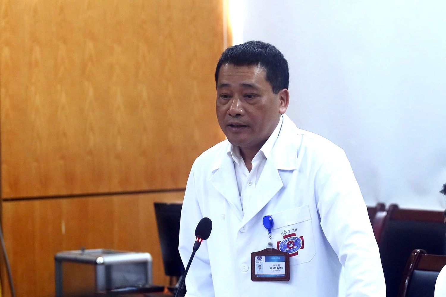 Giám đốc Bệnh viện K: Phát hiện nhân viên y tế có tiêu cực sẽ tiến hành kỷ luật -0