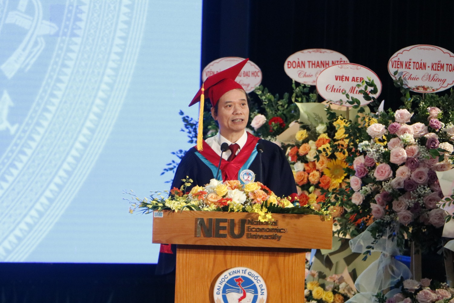 GS.TS Phạm Hồng Chương, Hiệu trưởng Trường Đại học Kinh tế Quốc dân phát biểu (Ảnh: Tuấn Anh) Trên 77% sinh viên Trường Đại học Kinh tế Quốc dân tốt nghiệp loại giỏi và xuất sắc -0