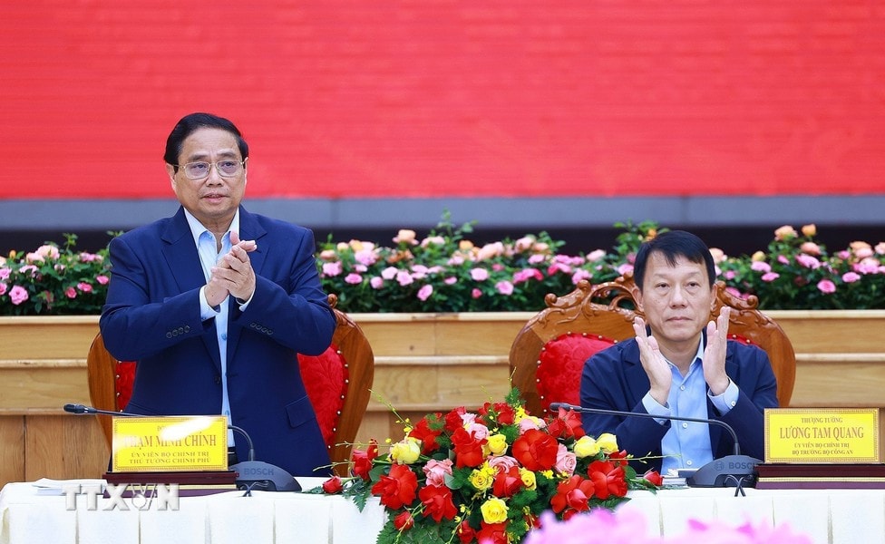 Thủ tướng Phạm Minh Chính chủ trì Hội nghị bảo đảm an ninh, trật tự phục vụ phát triển kinh tế - xã hội các tỉnh Tây Nguyên Ảnh: Dương Giang