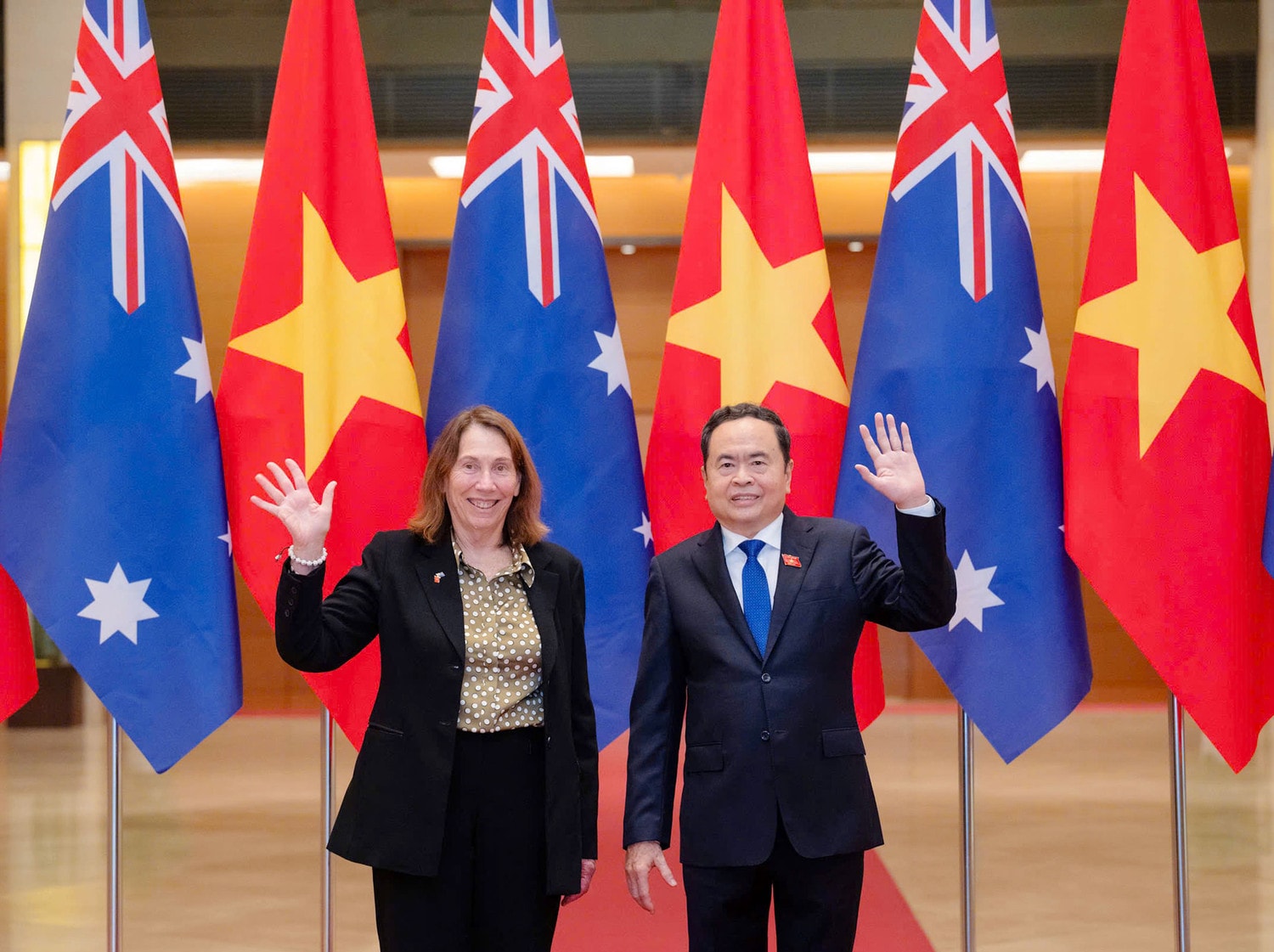 Chủ tịch Quốc hội Trần Thanh Mẫn chủ trì Lễ đón Chủ tịch Thượng viện Australia Sue Lines thăm chính thức Việt Nam