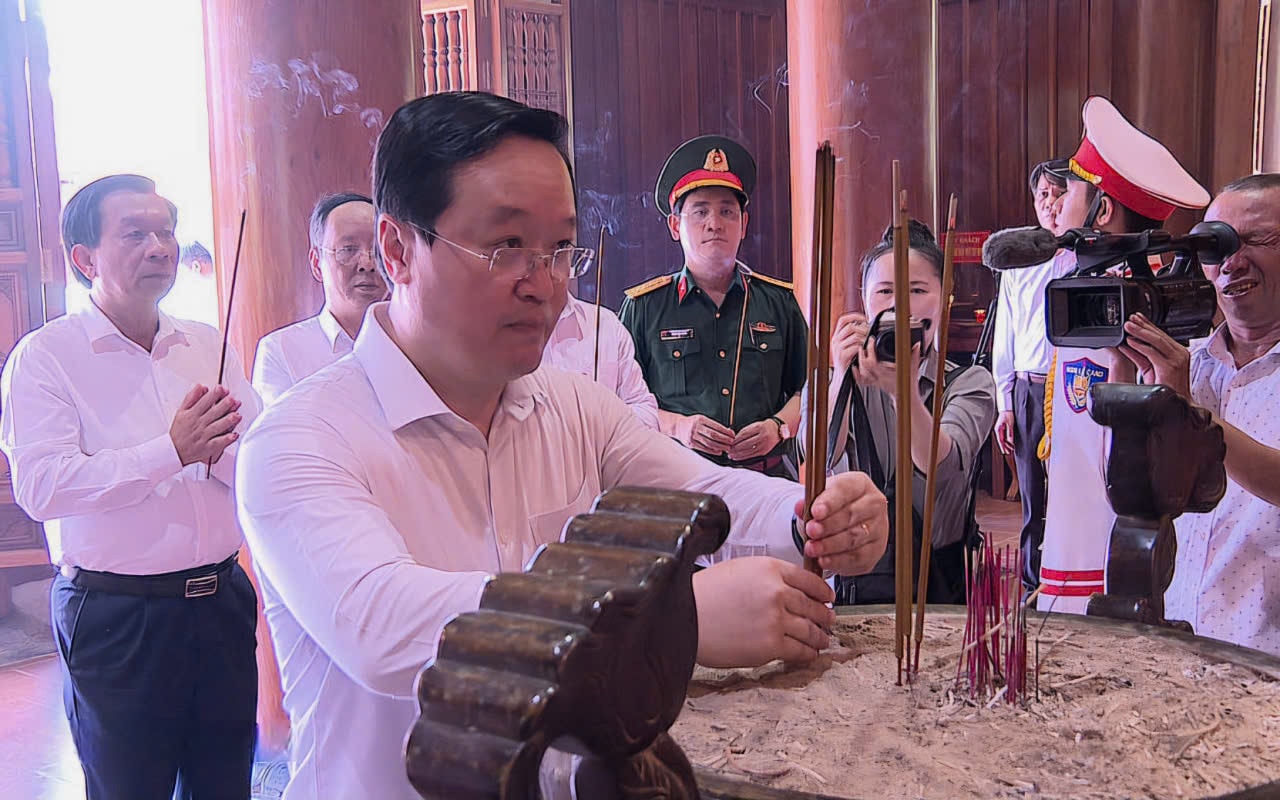 Nghệ An: Tổ chức lễ giỗ Chủ tịch Hồ Chí Minh lần thứ 55 -0