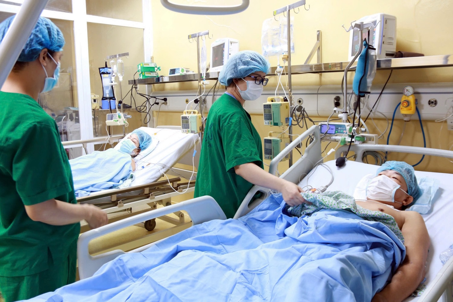 Sức khoẻ 2 bệnh nhân được ghép thận từ người cho chết não ở BV Xanh Pôn tiến triển tốt -0