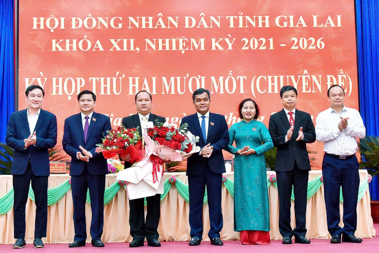 Phó Bí thư Tỉnh ủy Rah Lan Chung giữ chức vụ Chủ tịch UBND tỉnh Gia Lai -0