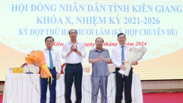 Ông Giang Thanh Khoa được bầu giữ chức Phó Chủ tịch UBND tỉnh Kiên Giang -0