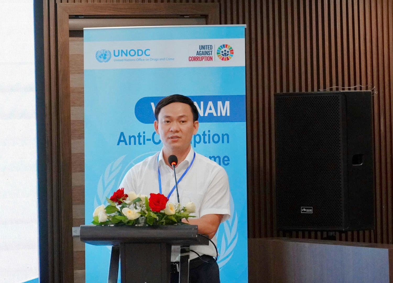 Bảo vệ người tố cáo, tố giác, đấu tranh chống tham nhũng, tiêu cực -0