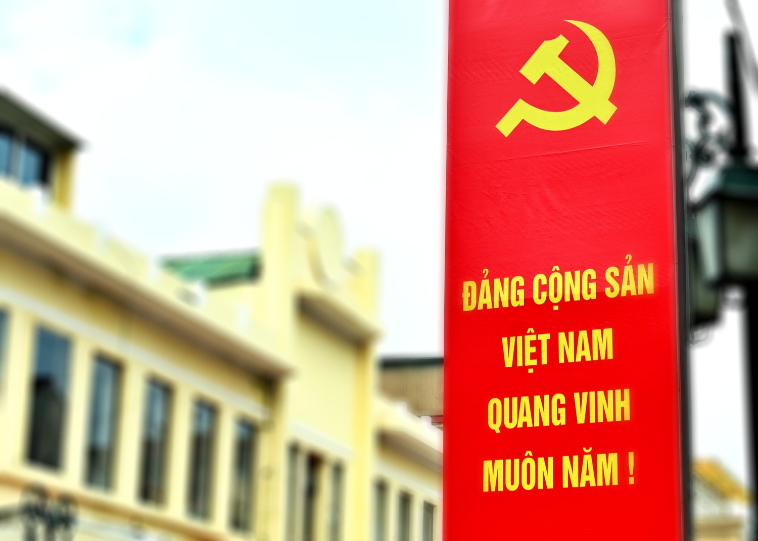 Phố phường Hà Nội rực rỡ cờ hoa chào mừng Quốc khánh 2.9 -0