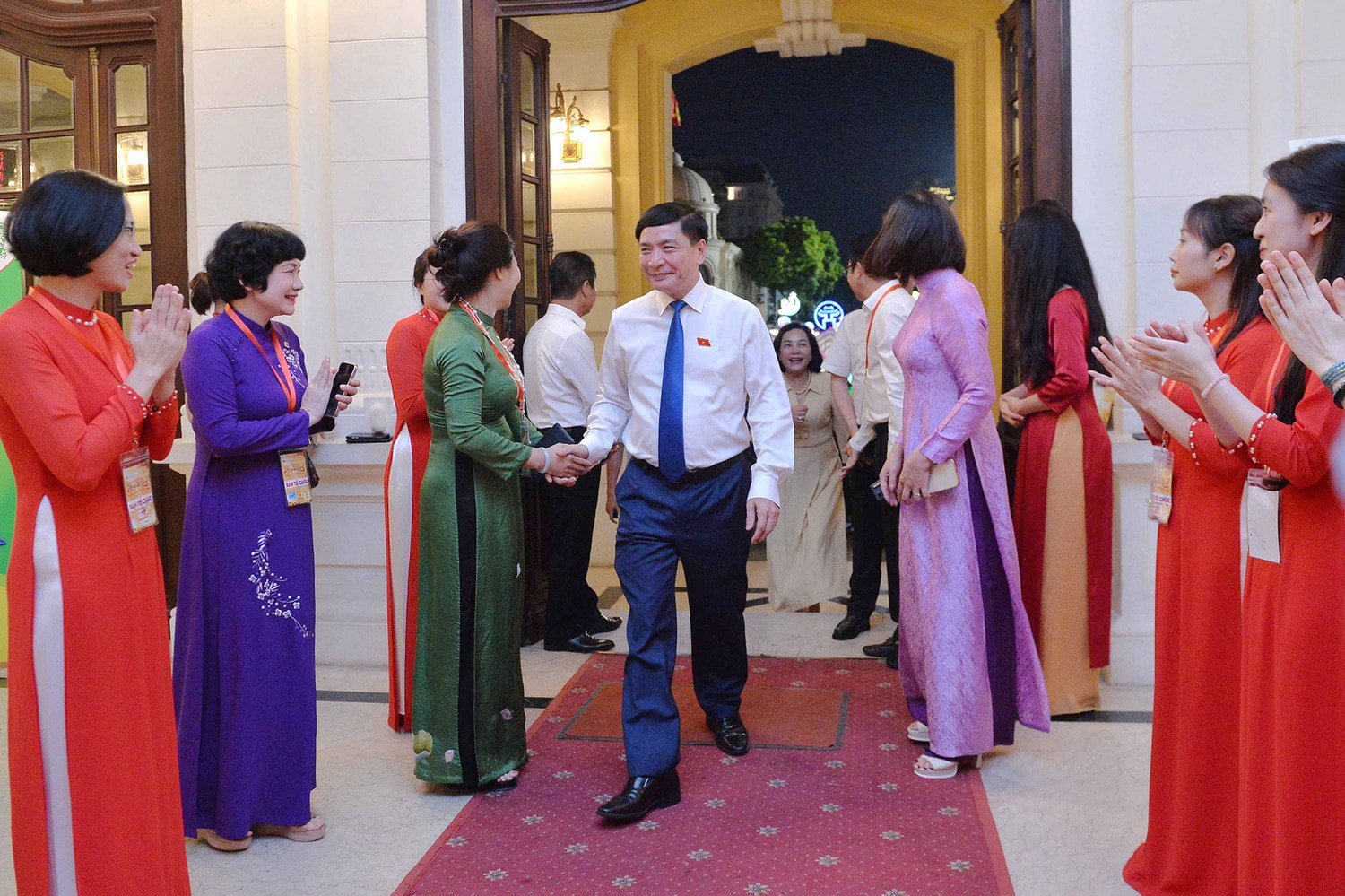 Chủ tịch Quốc hội Trần Thanh Mẫn dự Chương trình nghệ thuật đặc biệt “Nắng Ba Đình” -0