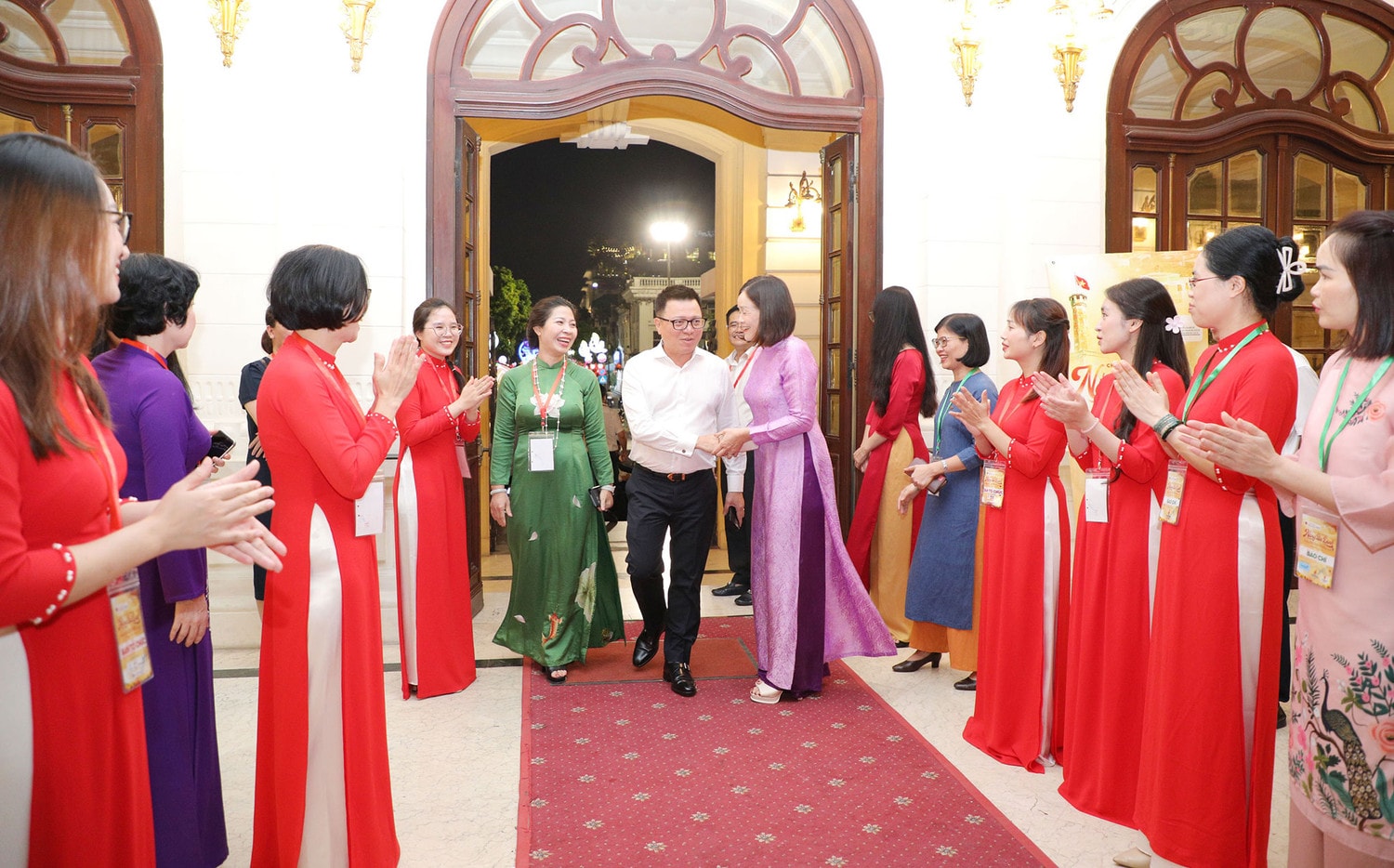 Chủ tịch Quốc hội Trần Thanh Mẫn dự Chương trình nghệ thuật đặc biệt “Nắng Ba Đình” -0