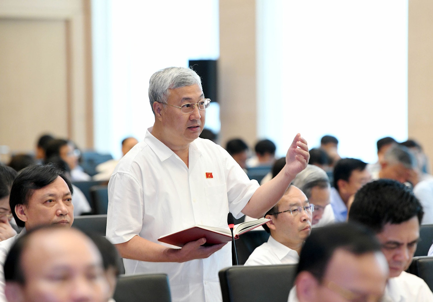 Chủ tịch Quốc hội Trần Thanh Mẫn: Bảo đảm chất lượng, giải quyết thỏa đáng các vướng mắc mới trình Quốc hội thông qua