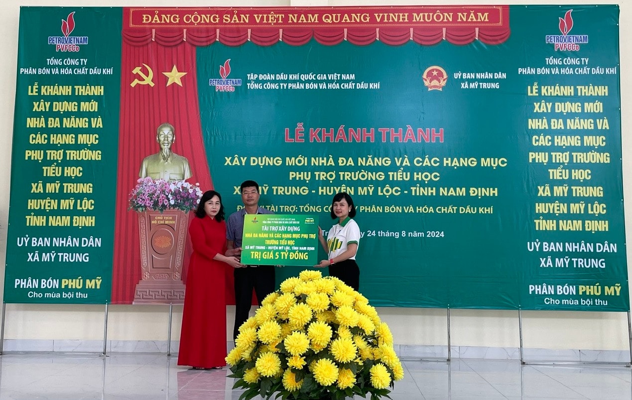 PVFCCo thực hiện các chương trình an sinh xã hội ý nghĩa nhân dịp Quốc khánh đất nước -0