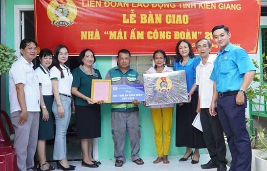 Hiện thực hóa giấc mơ “an cư lạc nghiệp” cho lao động khó khăn -0