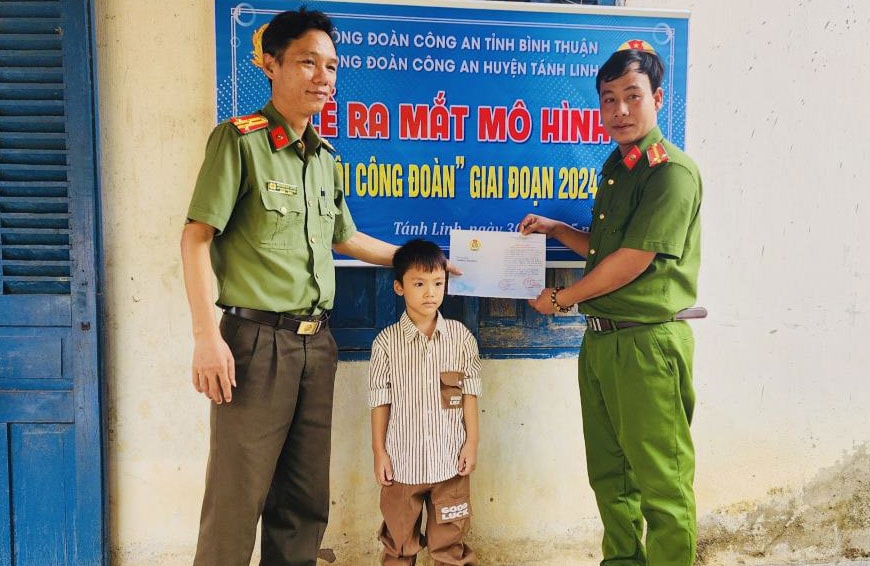 Ấm lòng mô hình “Con nuôi Công đoàn” -0