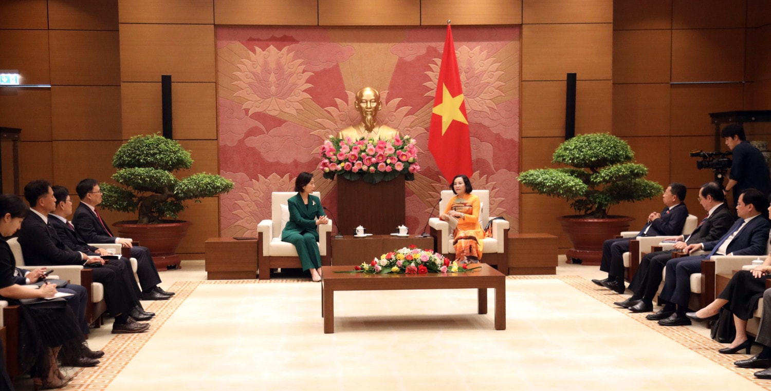 Toàn cảnh cuộc tiếp Phó Chủ tịch Quốc hội Nguyễn Thị Thanh tiếp Bộ trưởng Bộ Doanh nghiệp vừa và nhỏ và Khởi nghiệp Hàn Quốc -0