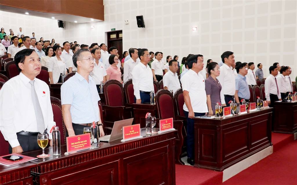 Nghệ An: Thông qua 15 nghị quyết quan trọng tại Kỳ họp thứ 22 -0