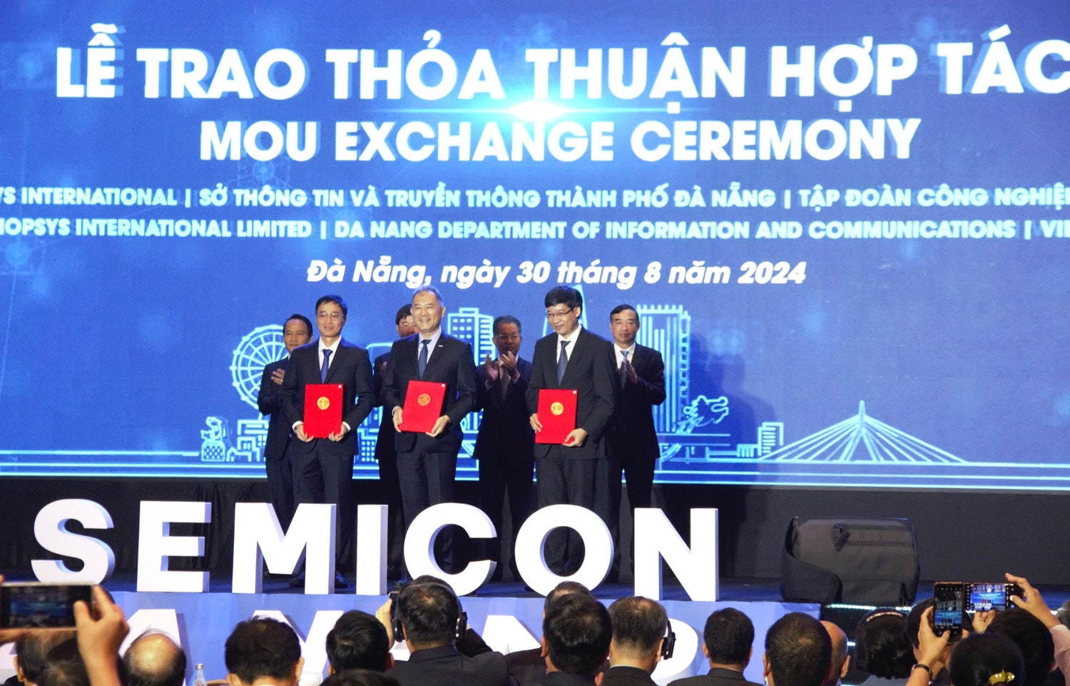 Đà Nẵng đặt mục tiêu vào 