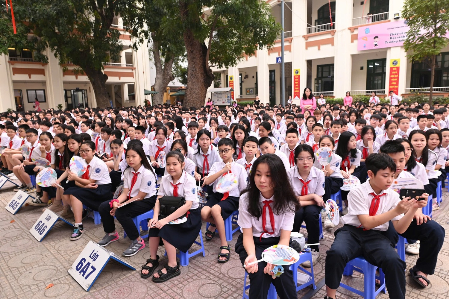 Thủ tướng chỉ thị về nhiệm vụ năm học mới: Bảo đảm nguyên tắc 