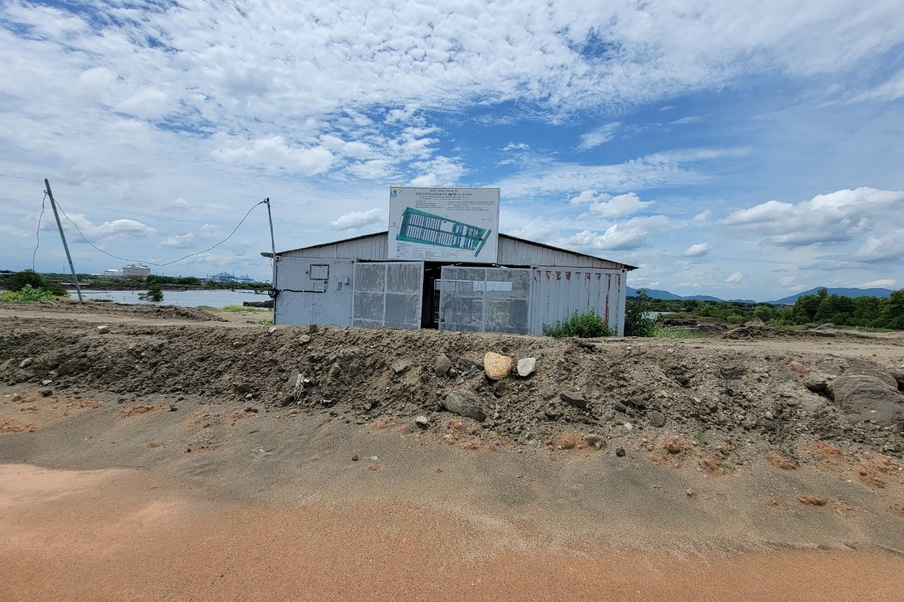 Bà Rịa - Vũng Tàu: Sở Kế hoạch - Đầu tư báo cáo lý do 3 dự án bãi container hơn 10 năm vẫn là 