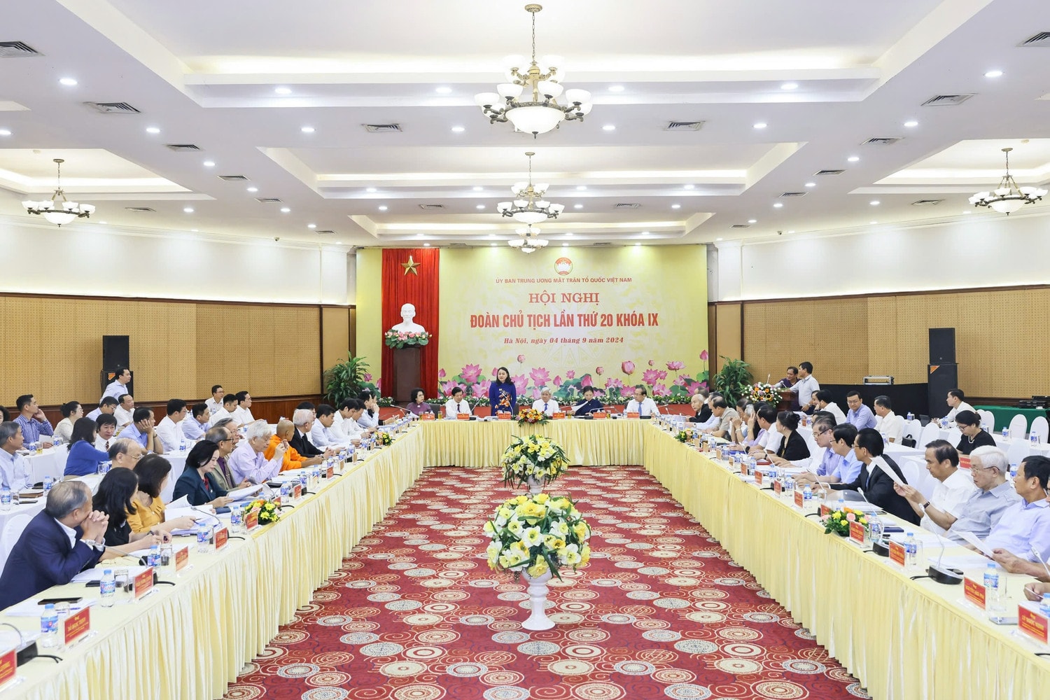 Toàn cảnh hội nghị