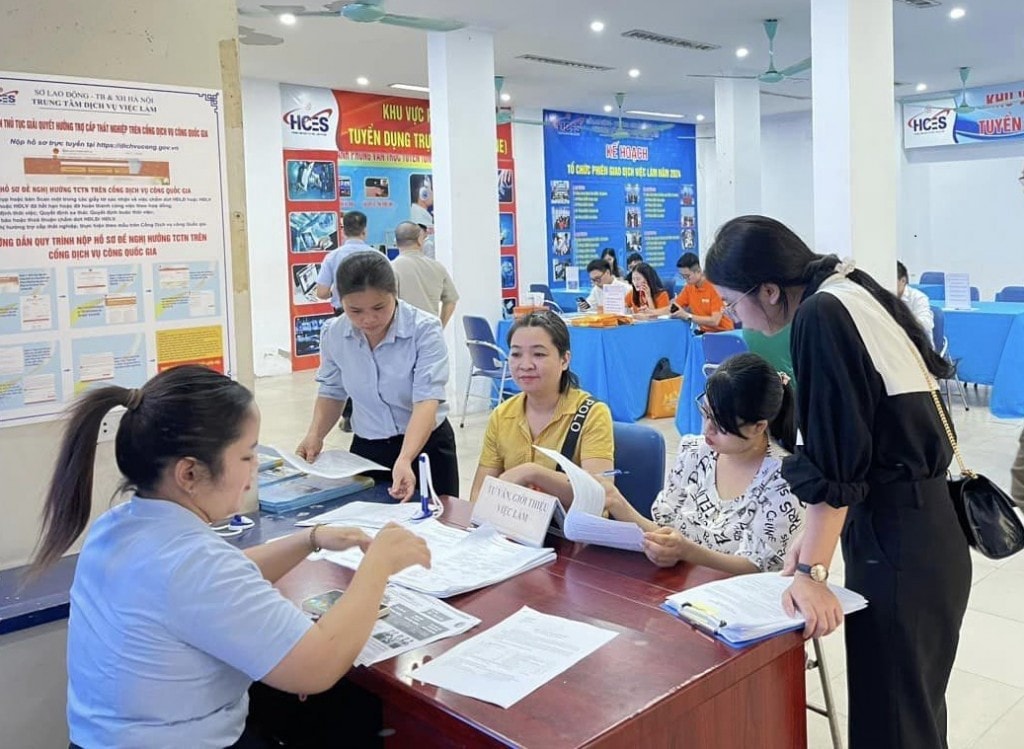 Bảo đảm nguồn dự phòng cho chi trả lương, chính sách an sinh xã hội -0