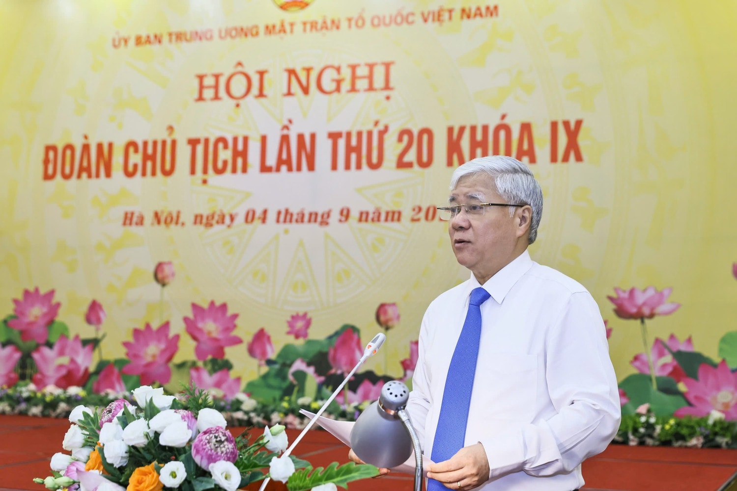 Chủ tịch Ủy ban Trung ương MTTQ Việt Nam Đỗ Văn Chiến phát biểu tại hội nghị