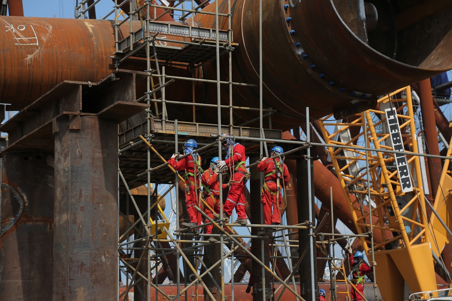 Thời cơ mới, vận hội mới để Petrovietnam phát triển bền vững -0