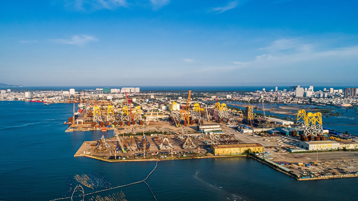 Thời cơ mới, vận hội mới để Petrovietnam phát triển bền vững -0