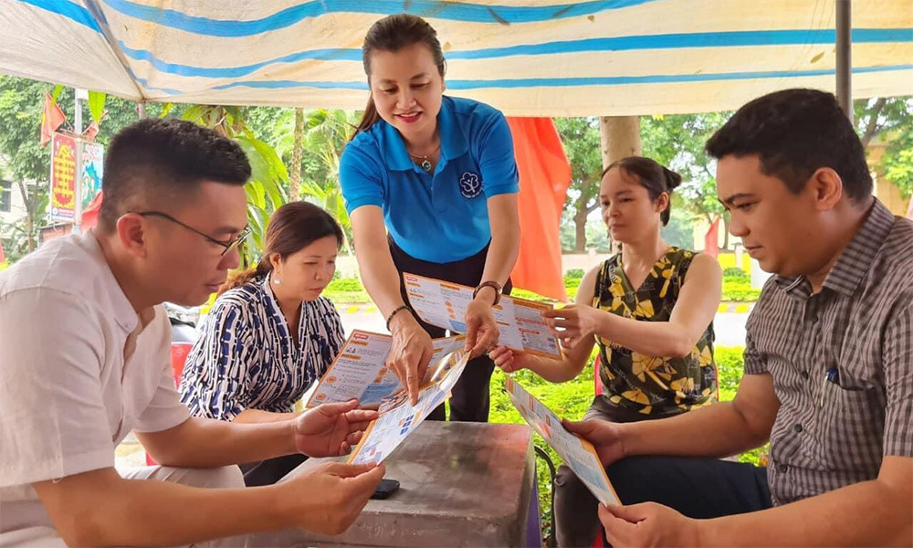 Đa dạng, linh hoạt nội dung và hình thức tuyên truyền để Luật BHXH (sửa đổi) nhanh chóng đi vào cuộc sống. Ảnh: ITN