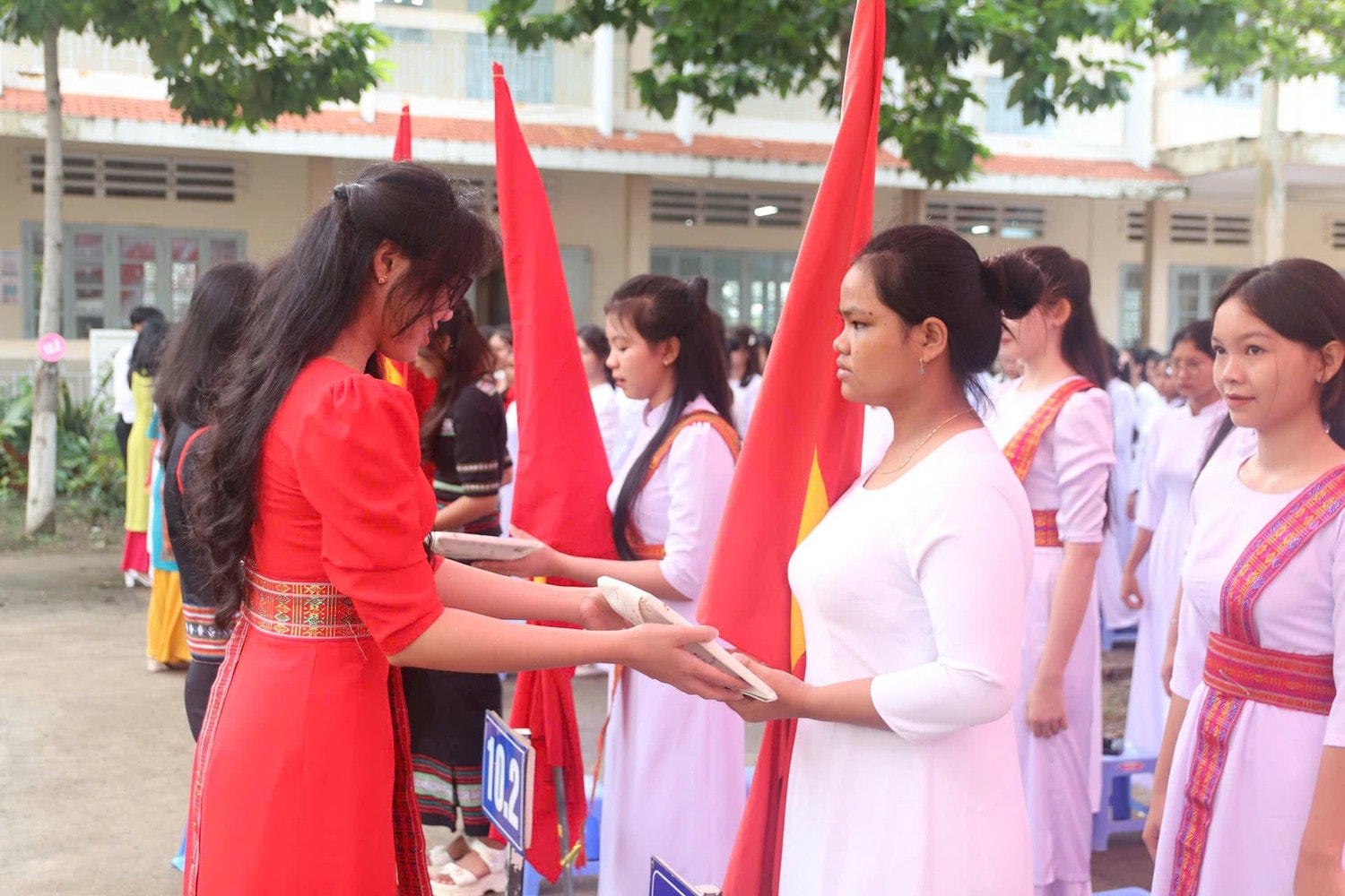 Bình Thuận: Trường Phổ thông dân tộc nội trú hân hoan đón năm học mới -0