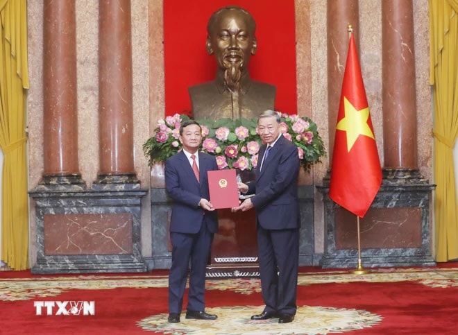 Tổng Bí thư, Chủ tịch nước Tô Lâm trao Quyết định bổ nhiệm Đại sứ Việt Nam tại Lào -0