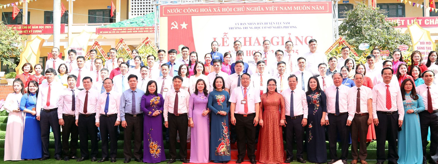 Phó Chủ tịch Quốc hội Nguyễn Thị Thanh dự Lễ khai giảng năm học mới tại Trường THCS Nghĩa Phương, tỉnh Bắc Giang -0