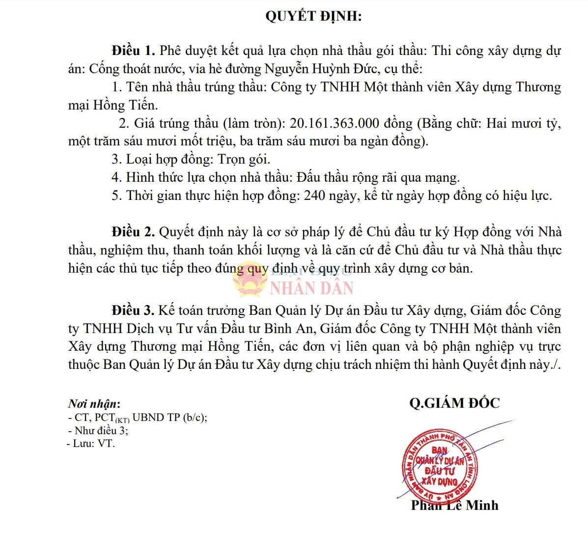 Ông Phan Lê Minh – Quyền Giám đốc Ban QLDA ĐTXD TP. Tân An ký quyết định cho Công ty Mai Hồng Tiến trúng gói thầu 20,1 tỷ đồng tiết kiệm ngân sách gói thầu khoảng 0,09% (20 triệu đồng)