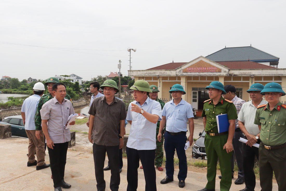 Thành phố Hải Phòng kiểm tra công tác phòng chống Bão số 3 (YAGI) -0