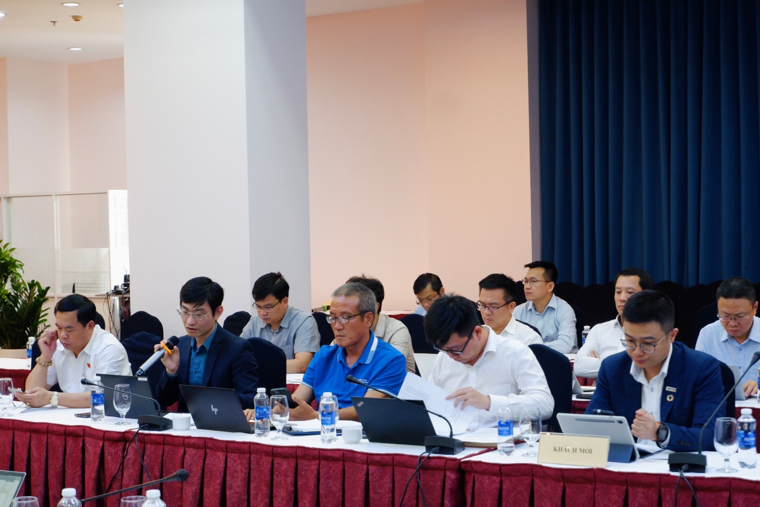 Các đại biểu tham dự hội thảo. Ảnh: Hoa Lê