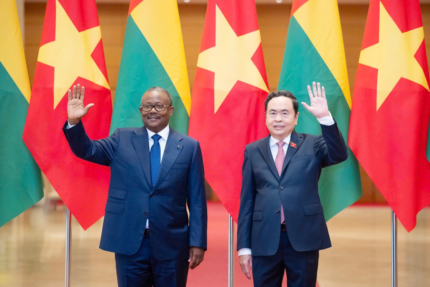 Chủ tịch Quốc hội Trần Thanh Mẫn hội kiến Tổng thống Cộng hòa Guinea Bissau -0