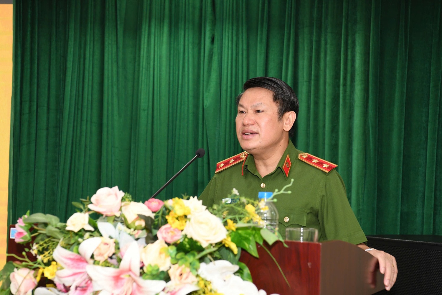 Trung tuong vien.jpg