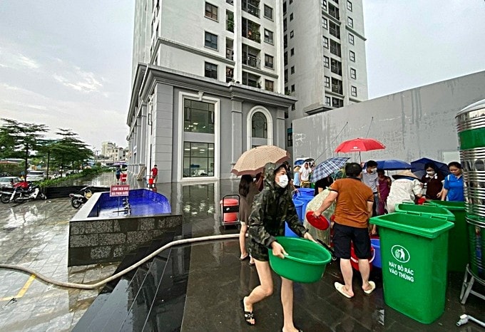 tang-gia-nuoc-sach-2-16784432762501567209146.jpeg