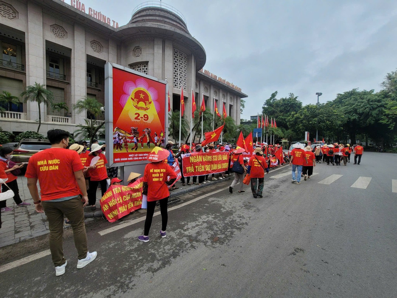 ngan hang nha nuoc.jpg