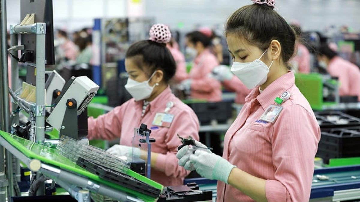 Lao-dong-Viet-Nam-tai-cac-nha-may-lap-rap-chip-dien-tu.jpg