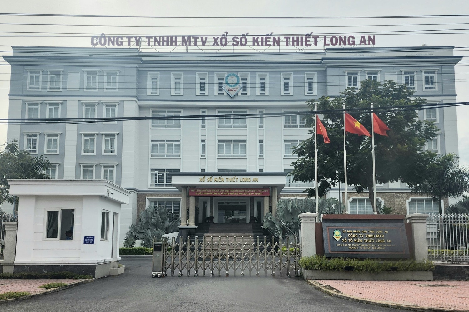 Long An xs.jpg